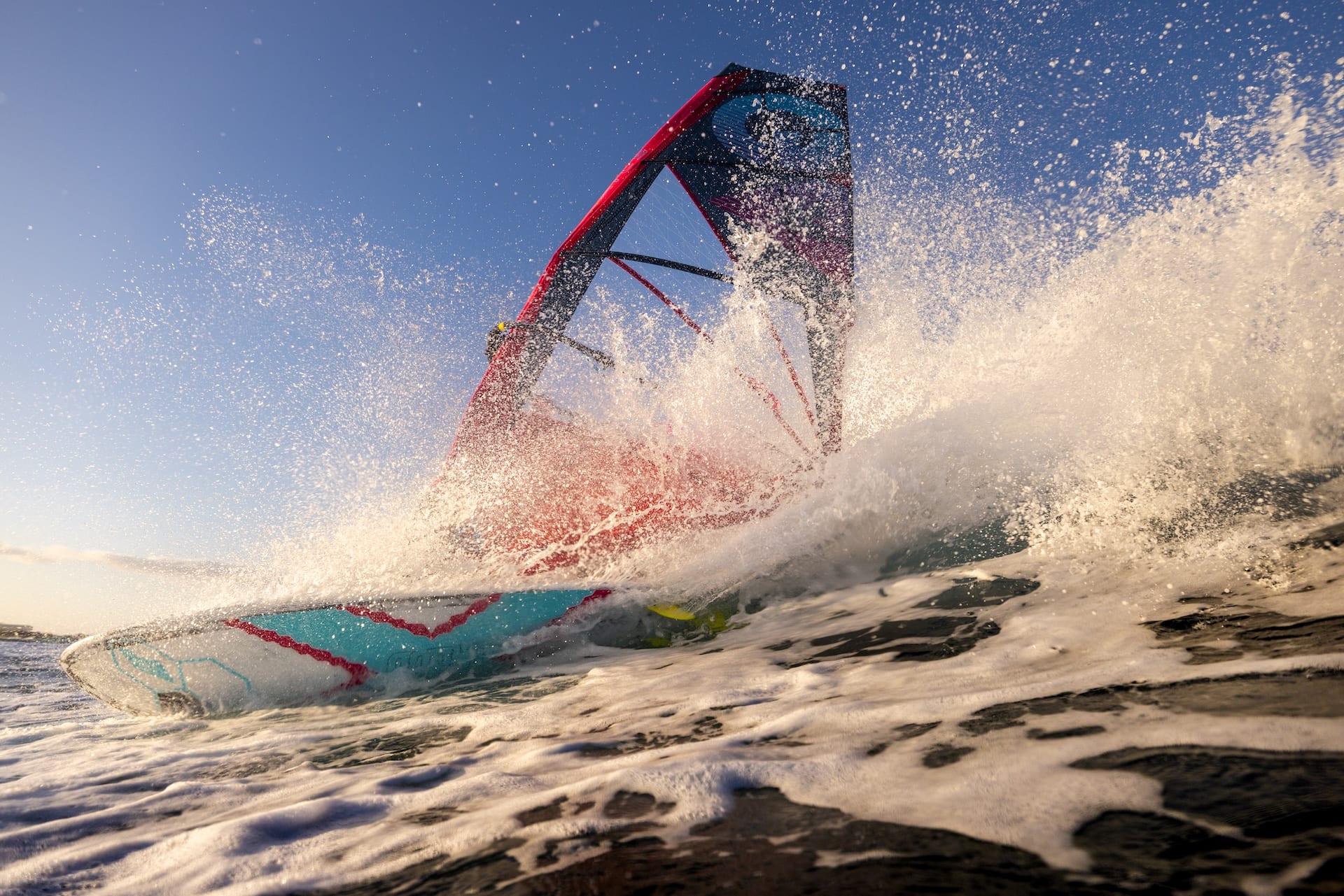 GA Sails 2026. Gaastra Manic HD, wave, windsurf sail, voile de vague 4 lattes, 4 battens