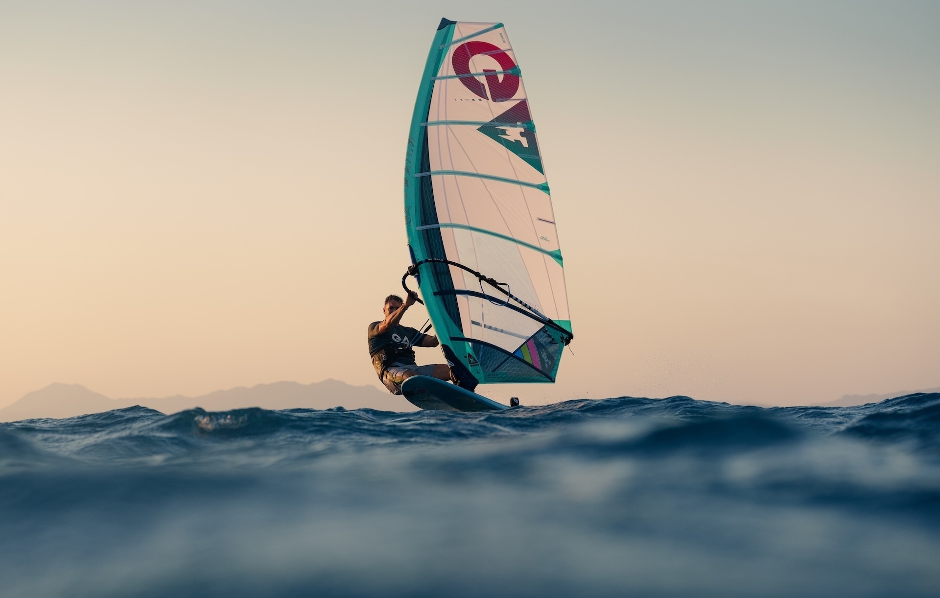 GA Sails 2026. Gaastra Matrix, windsurf sail, voile de freeride, freerace sail. Duotone e-pace, Severne NCX, convert, Neil Pryde speedster, goya Mark 7